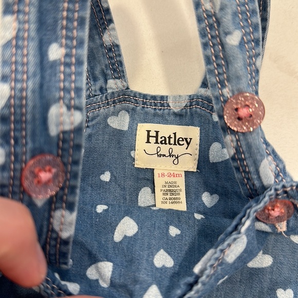 Hatley baby heart cluster denim dress blue white hearts size 18-24 months 💙🤍🩷 - Picture 8 of 9